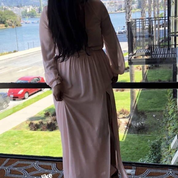 Pink Slit Formal Deep V dress - Picture 2 of 2